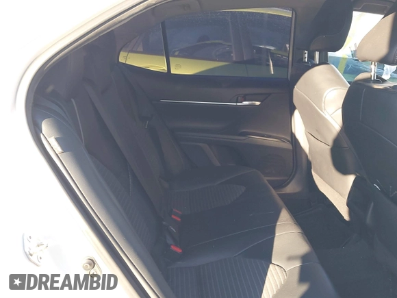 2020 Toyota Camry SE z VIN 4T1G11AK9LU997770, wystawiony jako IAAI lot #41397948 z przebiegiem 97 338 mil mil oraz . Historia ofert i sprzedaży dostępna na DreamBid. Obrazek 8.