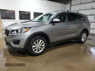 2017 Kia Sorento LX с VIN 5XYPGDA53HG306420, выставлен на аукционе Copart как лот 52576905 с пробегом 120 035 миль миль и Списание • Salvage title. История ставок и продаж доступна на DreamBid. Изображение 1.