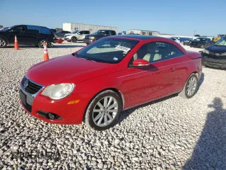 2011 Volkswagen Eos Komfort with VIN WVWBW7AH8BV003481, listed as a Copart auction lot 83985554 with 123,299 mi miles and Salvage Title. Bid and sale history available at DreamBid. Image 1.