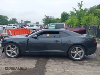 2015 Chevrolet Camaro SS with VIN 2G1FK1EJ3F9241375, listed as a IAAI auction lot 42410332 with 90,000 mi miles and . Bid and sale history available at DreamBid. Image 15.