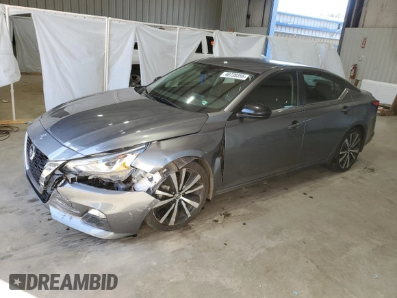 2020 Nissan Altima 2.5 SR with VIN 1N4BL4CV4LC275880, listed as a Copart auction lot 48739355 with 63,196 mi miles and Salvage Title. Bid and sale history available at carsss.com. Image 1.