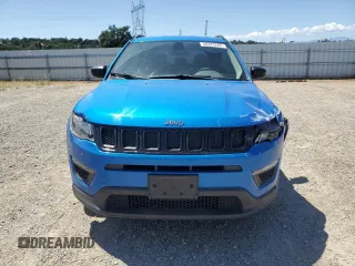 2018 Jeep Compass Sport with VIN 3C4NJDAB7JT373681, listed as a Copart auction lot 58225285 with 95,542 mi miles and Salvage title. Bid and sale history available at DreamBid. Image 5.