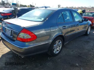 2008 Mercedes-Benz E-Class Luxury 3.5L with VIN WDBUF56X48B332250, listed as a IAAI auction lot 41824221 with 108,956 mi miles. Bid and sale history available at carsss.com. Image 4.
