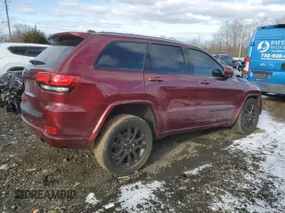 2022 Jeep Grand Cherokee WK Laredo X with VIN 1C4RJFAG1NC128885, listed as a Copart auction lot 87277714 with 30,398 mi miles and Salvage Title. Bid and sale history available at carsss.com. Image 3.