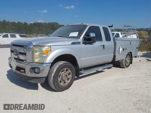 2012 Ford F-250 XL with VIN 1FT7X2B67CEA81674, listed as a IAAI auction lot 40652082 with 264,247 mi miles and . Bid and sale history available at DreamBid. Image 2.
