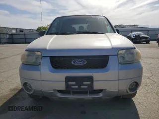 2006 Ford Escape Hybrid with VIN 1FMCU95H56KB21880, listed as a Copart auction lot 52235915 with 217,628 mi miles and Clean title. Bid and sale history available at DreamBid. Image 5.