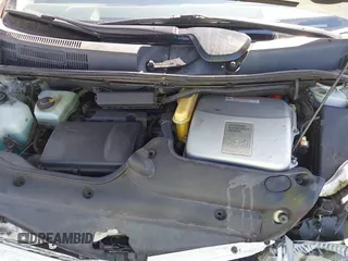 2008 Toyota Prius with VIN JTDKB20U483381640, listed as a IAAI auction lot 41976518 with 177,557 mi miles. Bid and sale history available at carsss.com. Image 10.
