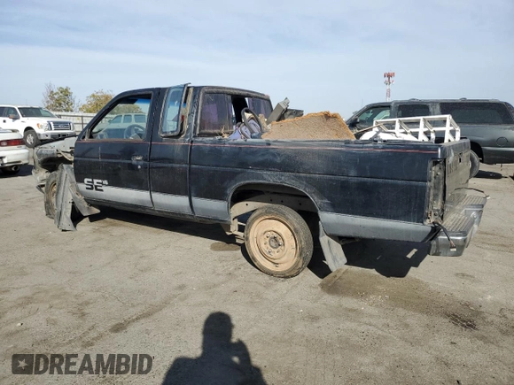 1993 Nissan Hardbody с VIN 1N6HD16SXPC310961, выставлен на аукционе Copart как лот 79261954 с пробегом 329 438 миль миль и Списание • Salvage title. История ставок и продаж доступна на DreamBid. Изображение 2.