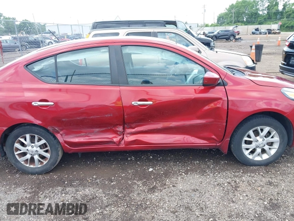 2017 Nissan Versa S Plus с VIN 3N1CN7AP5HL892606, выставлен на аукционе IAAI как лот 42522500 с пробегом 128 389 миль миль и . История ставок и продаж доступна на DreamBid. Изображение 6.