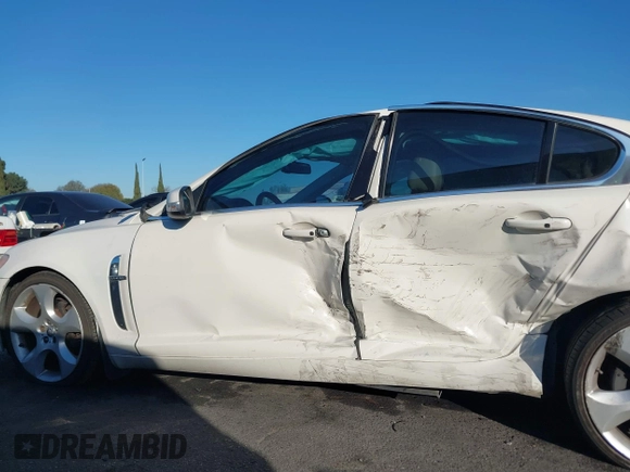 2009 Jaguar XF with VIN SAJWA07C991R23030, listed as a IAAI auction lot 41246788 with Not Provided miles and . Bid and sale history available at DreamBid. Image 12.
