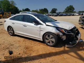 2016 Hyundai Sonata Hybrid Limited with VIN KMHE34L16GA018026, listed as a Copart auction lot 65356313 with 83,016 mi miles. Bid and sale history available at carsss.com. Image 4.