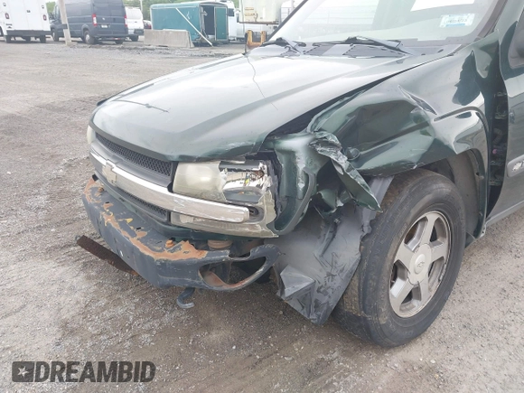2004 Chevrolet TrailBlazer LS with VIN 1GNDT13S942288727, listed as a IAAI auction lot 42224614 with Not Provided miles and . Bid and sale history available at DreamBid. Image 6.