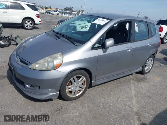 2007 Honda Fit Sport with VIN JHMGD38637S031947, listed as a IAAI auction lot 41613883 with 250,981 mi miles. Bid and sale history available at carsss.com. Image 2.
