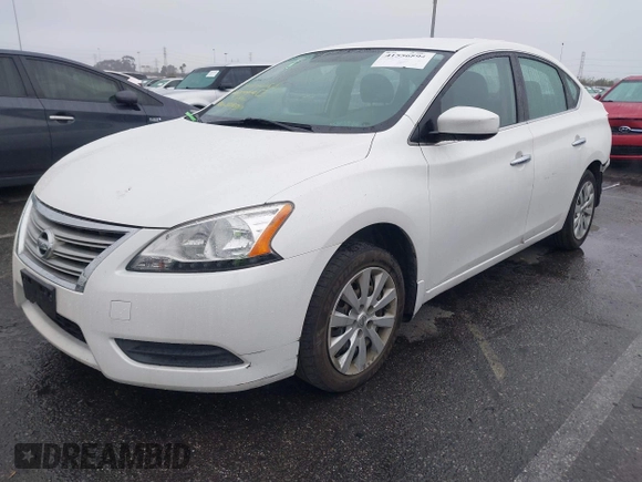 2014 Nissan Sentra SV z VIN 3N1AB7AP6EL693057, wystawiony jako IAAI lot #41556894 z przebiegiem 134 996 mil mil oraz . Historia ofert i sprzedaży dostępna na DreamBid. Obrazek 2.