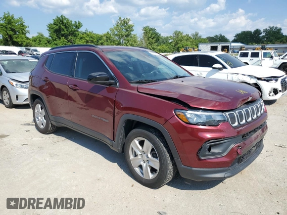 2022 Jeep Compass Altitude with VIN 3C4NJCBB1NT140152, listed as a Copart auction lot 63710165 with 51,256 mi miles and Clean title. Bid and sale history available at DreamBid. Image 4.