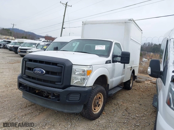 2012 Ford Super Duty F-250 SRW XL with VIN 1FDBF2B63CEC35502, listed as a IAAI auction lot 41556677 with 615,254 mi miles. Bid and sale history available at carsss.com. Image 17.
