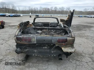 1997 Pontiac Firebird Trans Am z VIN 2G2FV32P4V2210845, wystawiony jako Copart lot #53998015 z przebiegiem Nie podano mil oraz Szkoda całkowita • Salvage title. Historia ofert i sprzedaży dostępna na DreamBid. Obrazek 6.