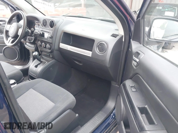 2015 Jeep Compass Sport with VIN 1C4NJCBB5FD115844, listed as a IAAI auction lot 41291608 with 79,819 mi miles and . Bid and sale history available at DreamBid. Image 5.