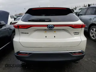 2021 Toyota Venza LE with VIN JTEAAAAH1MJ016800, listed as a Copart auction lot 73186602 with 31,731 mi miles. Bid and sale history available at carsss.com. Image 6.