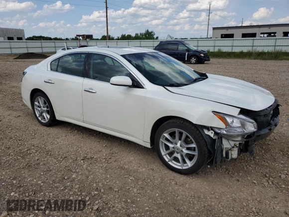 2014 Nissan Maxima S with VIN 1N4AA5AP7EC464943, listed as a Copart auction lot 61249405 with 112,209 mi miles and Salvage title. Bid and sale history available at DreamBid. Image 4.