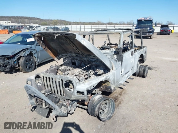 2005 Jeep Wrangler Unlimited with VIN 1J4FA44S55P366393, listed as a IAAI auction lot 41849008 with 0 mi miles. Bid and sale history available at carsss.com. Image 15.