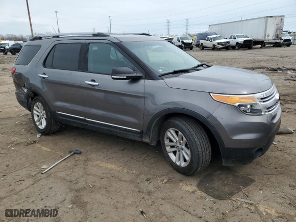2013 Ford Explorer XLT with VIN 1FM5K7D89DGB62047, listed as a Copart auction lot 51824725 with 152,935 mi miles and Clean Title. Bid and sale history available at carsss.com. Image 4.