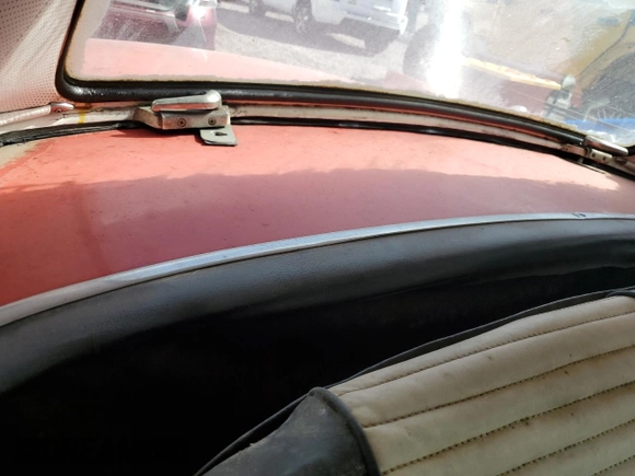 1957 Ford Thunderbird with VIN D7FH395675, listed as a Copart auction lot 77234434 with 15,312 mi miles and Salvage Title. Bid and sale history available at DreamBid. Image 10.