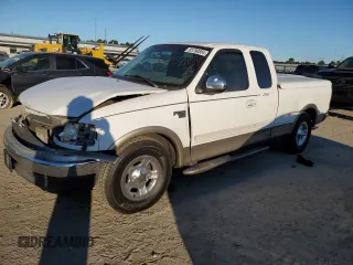2003 Ford F-150 XL with VIN 1FTRX17L93NA89972, listed as a Copart auction lot 85790884 with 253,763 mi miles and Salvage Title. Bid and sale history available at carsss.com. Image 1.