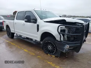 2020 Ford Super Duty F-250 SRW XL with VIN 1FT7W2BN1LEC69939, listed as a IAAI auction lot 41554902 with 112,559 mi miles. Bid and sale history available at carsss.com. Image 1.