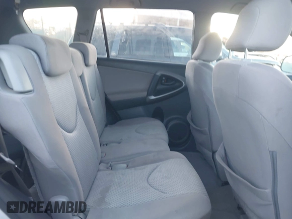 2008 Toyota RAV4 with VIN JTMBK33V386032106, listed as a IAAI auction lot 41725960 with 232,724 mi miles. Bid and sale history available at carsss.com. Image 8.