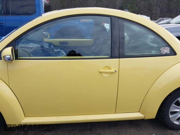 2008 Volkswagen Beetle S with VIN 3VWRW31C48M510003, listed as a IAAI auction lot 41289418 with 203,798 mi miles and . Bid and sale history available at DreamBid. Image 14.