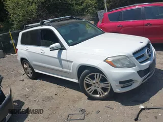 2014 Mercedes-Benz GLK 350 z VIN WDCGG8JB5EG217724, wystawiony jako IAAI lot #42564173 z przebiegiem 218 571 mil mil oraz . Historia ofert i sprzedaży dostępna na DreamBid. Obrazek 1.
