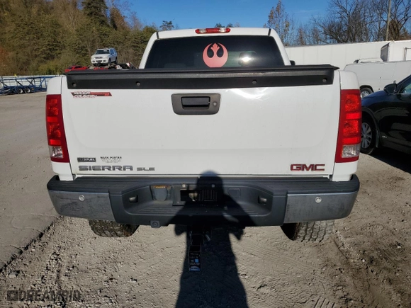 2008 GMC Sierra 1500 SLE1 with VIN 2GTEK133681228628, listed as a Copart auction lot 78793994 with 72,615 mi miles and Salvage Title. Bid and sale history available at carsss.com. Image 6.