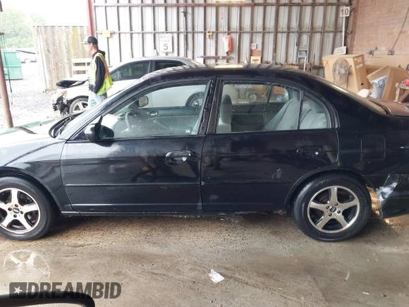2004 Honda Civic EX с VIN 2HGES26784H504914, выставлен на аукционе IAAI как лот 42243919 с пробегом 153 633 миль миль и . История ставок и продаж доступна на DreamBid. Изображение 14.
