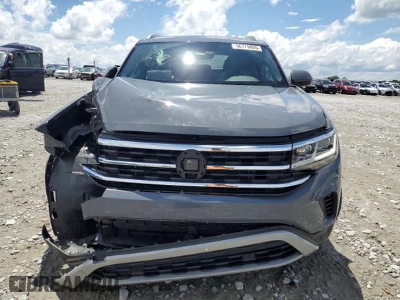 2021 Volkswagen Atlas SE with VIN 1V2JC2CA6MC227031, listed as a Copart auction lot 56779895 with 36,179 mi miles and Salvage title. Bid and sale history available at DreamBid. Image 5.