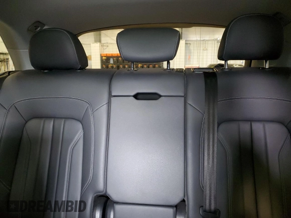 2023 Audi Q5 S line Premium Plus z VIN WA1EAAFY7P2027291, wystawiony jako Copart lot #58101365 z przebiegiem 53 473 mil mil oraz Szkody całkowita. Historia ofert i sprzedaży dostępna na DreamBid. Obrazek 10.