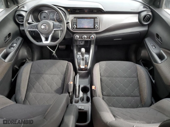 2020 Nissan Kicks S with VIN 3N1CP5BV9LL573536, listed as a Copart auction lot 45577975 with 100,177 mi miles and Clean Title. Bid and sale history available at carsss.com. Image 8.