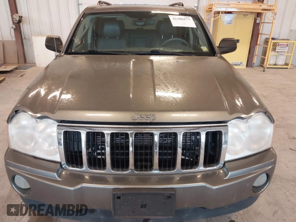 2007 Jeep Grand Cherokee Limited with VIN 1J8HR58P57C571251, listed as a IAAI auction lot 42306177 with 208,099 mi miles and . Bid and sale history available at DreamBid. Image 6.