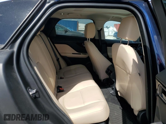 2020 Jaguar F-Pace 25t Premium z VIN SADCJ2FX5LA628763, wystawiony jako Copart lot #47454765 z przebiegiem 46 439 mil mil oraz Nie do naprawy • Non repairable. Historia ofert i sprzedaży dostępna na DreamBid. Obrazek 11.