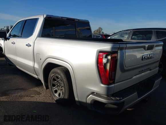 2019 GMC Sierra 1500 SLT z VIN 3GTP8DED8KG224724, wystawiony jako IAAI lot #41389124 z przebiegiem 118 106 mil mil oraz . Historia ofert i sprzedaży dostępna na DreamBid. Obrazek 3.