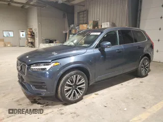 2022 Volvo XC90 Momentum with VIN YV4A221K3N1824941, listed as a Copart auction lot 85867464 with 25,632 mi miles and Salvage Title. Bid and sale history available at carsss.com. Image 1.