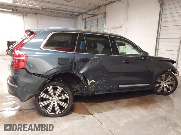 2024 Volvo XC90 Plus Bright Theme with VIN YV4062PE1R1157343, listed as a IAAI auction lot 41314576 with 24,163 mi miles. Bid and sale history available at carsss.com. Image 12.