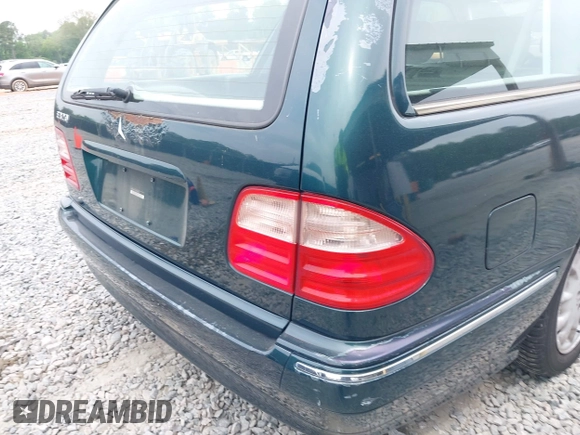 2002 Mercedes-Benz E-Class with VIN WDBJH65J12B462834, listed as a IAAI auction lot 42086848 with 190,720 mi miles. Bid and sale history available at carsss.com. Image 12.