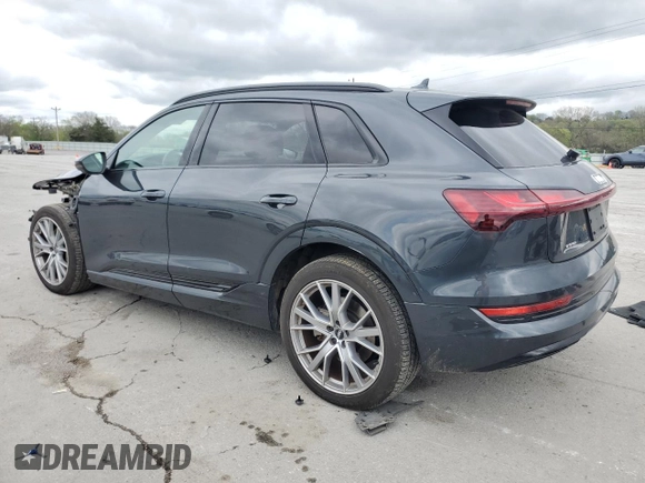 2021 Audi e-tron Prestige z VIN WA1VABGE0MB004327, wystawiony jako Copart lot #51814545 z przebiegiem 16 460 mil mil oraz Szkoda całkowita • Salvage title. Historia ofert i sprzedaży dostępna na DreamBid. Obrazek 2.