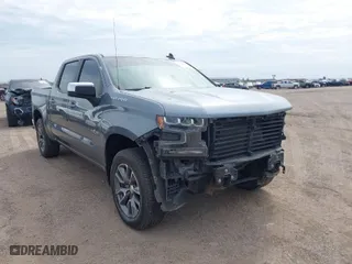 2019 Chevrolet Silverado 1500 LT with VIN 1GCPWCED6KZ135346, listed as a IAAI auction lot 41699026 with 110,089 mi miles. Bid and sale history available at carsss.com. Image 1.