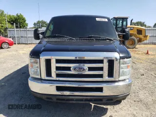 2013 Ford Econoline Cargo Commercial z VIN 1FTNE1EW8DDB19505, wystawiony jako Copart lot #61860735 z przebiegiem 300 941 mil mil oraz Czysty tytuł • Clean title. Historia ofert i sprzedaży dostępna na DreamBid. Obrazek 5.