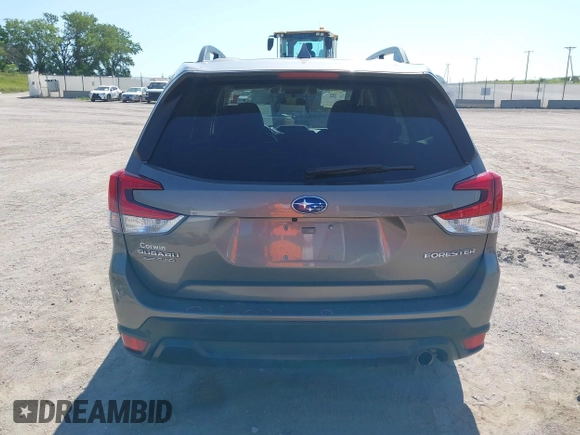2020 Subaru Forester Limited with VIN JF2SKAUC5LH516116, listed as a IAAI auction lot 42492381 with 85,538 mi miles and . Bid and sale history available at DreamBid. Image 17.