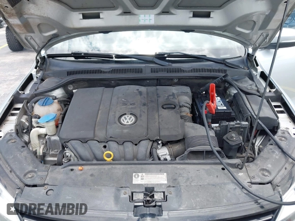 2011 Volkswagen Jetta SEL with VIN 3VWLX7AJ1BM352557, listed as a IAAI auction lot 42569321 with 130,321 mi miles and . Bid and sale history available at DreamBid. Image 10.