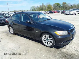 2008 BMW 3 Series 328xi with VIN WBAVC93578K044244, listed as a IAAI auction lot 41897885 with 170,546 mi miles. Bid and sale history available at carsss.com. Image 1.