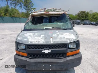 2005 Chevrolet Express Cargo Van with VIN 1GCGG25VX51226784, listed as a IAAI auction lot 42012325 with 537,878 mi miles. Bid and sale history available at carsss.com. Image 12.